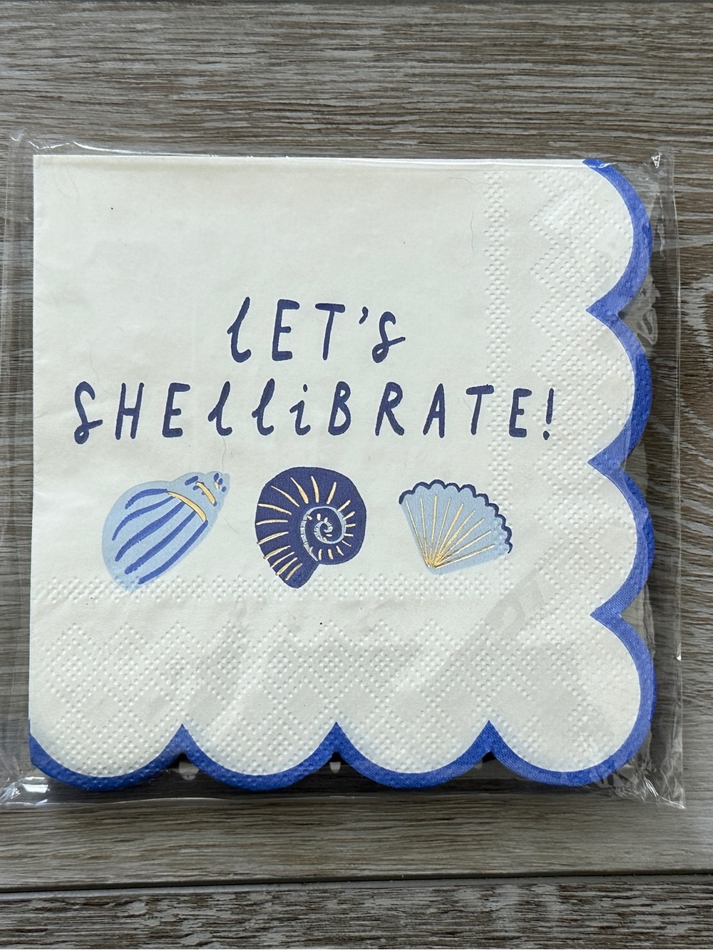 NWT Let’s Shellibrate! Beverage Cocktail Napkin Sea Shells Package of 20